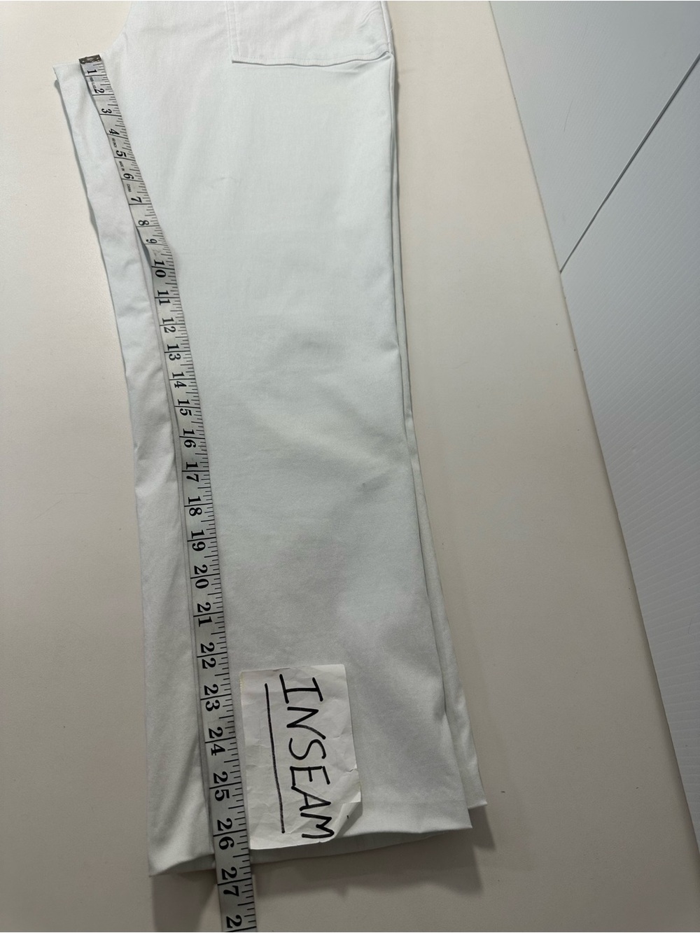 Lauren & Riley High-Waist Belted Cropped White Pants - Picture 11 of 13